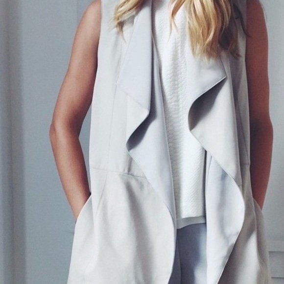 Vince Leather Vest in Sierra Silver - Picture 2 of 9